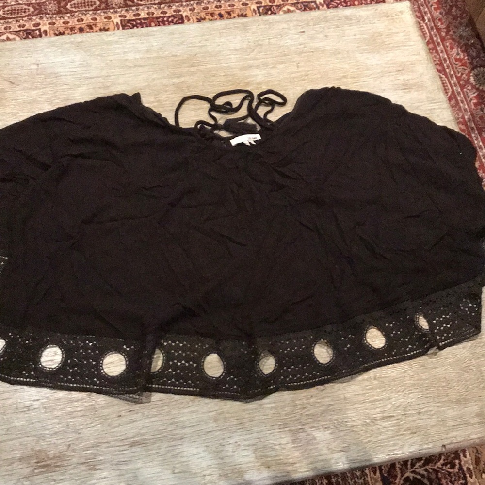 Black strapped top